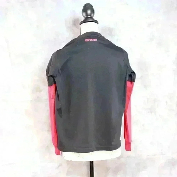 Kid's Size L (10/12) AND1 black/red long sleeve jersey basketball player graphic - Picture 5 of 11